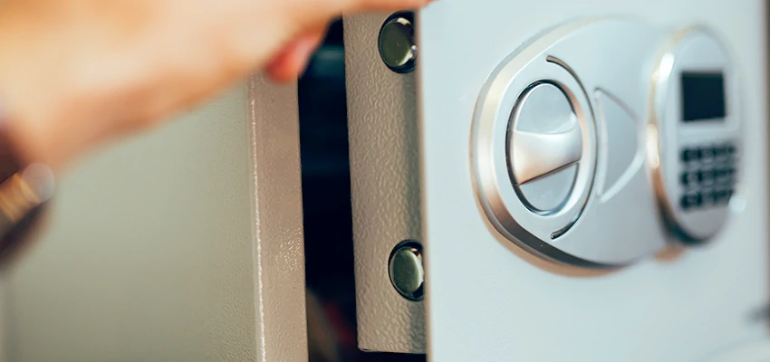 Fingerprint Safe Openers in El Cajon, CA